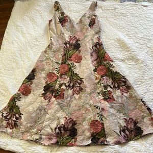 Adrianna papell, side 2 used